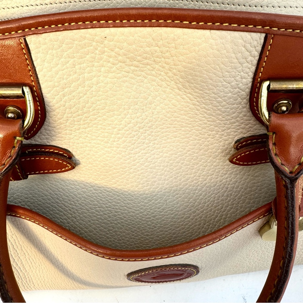Dooney & Bourke Vintage All Weather Shoulder Bag Satchel - Picture 16 of 17
